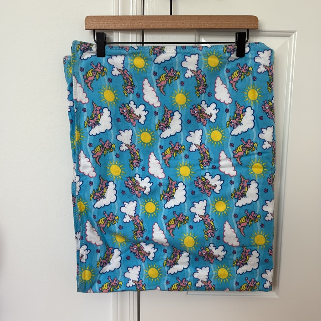 Vtg Y2k Dragon Tales Fleece Blanket Fabric Pbs Kids